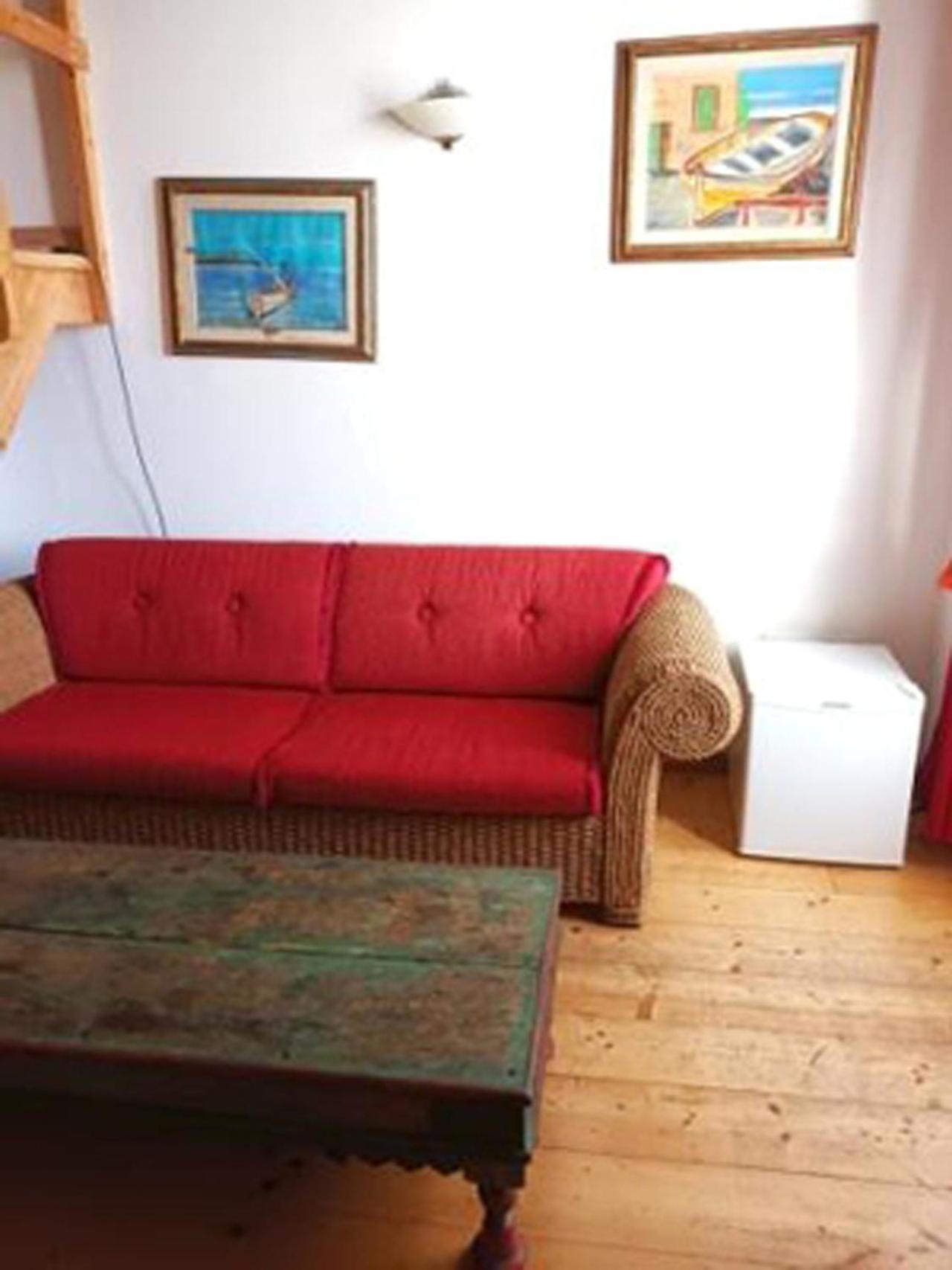 B&B Le Finestre Su Via Cavour Sassari Room photo